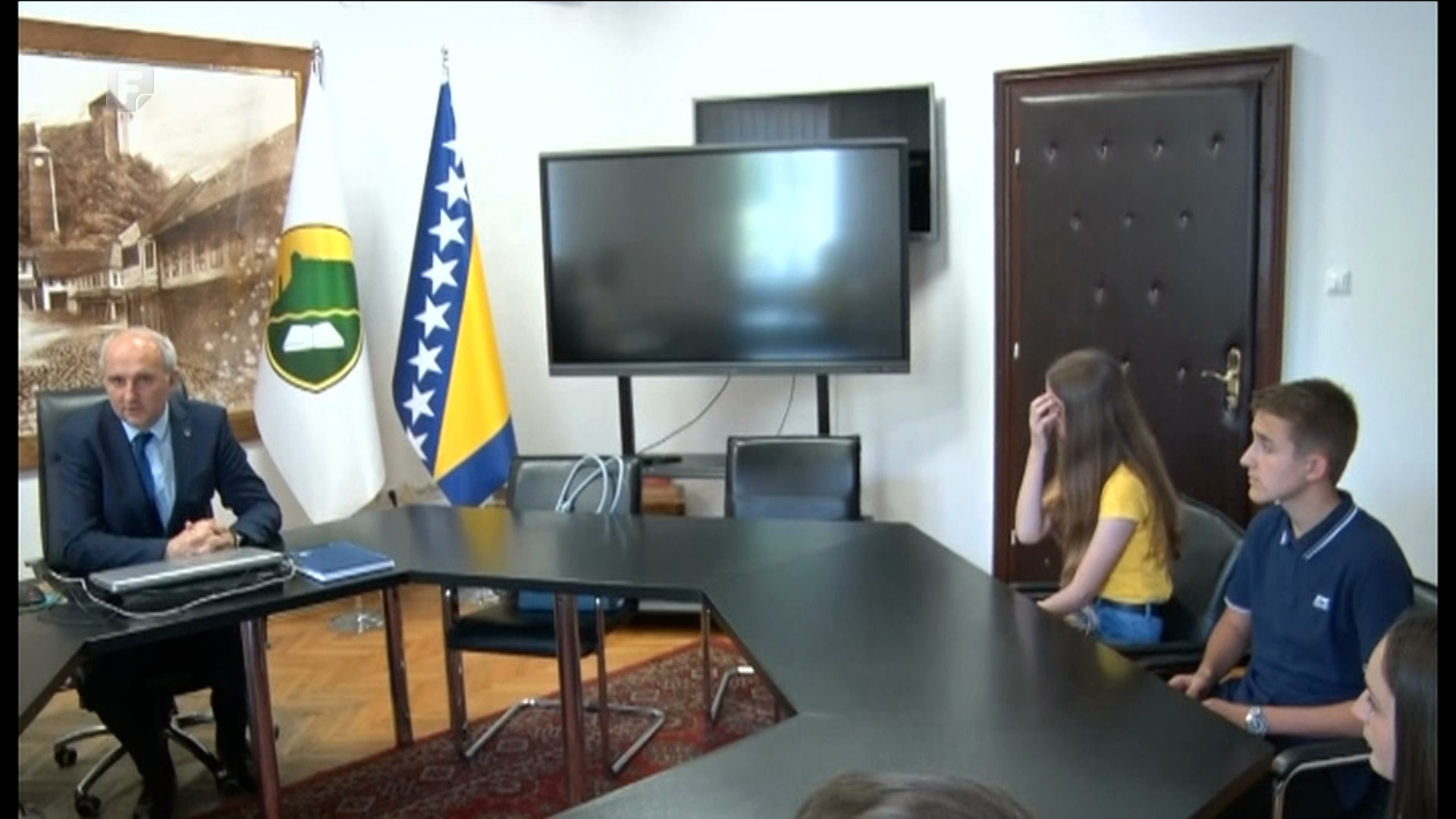 Učenici s najboljim školskim prosjekom bili gosti načelnika Tešnja